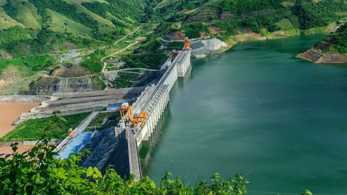 Government requests to terminate reporting on Son La, Lai Chau hydropower projects